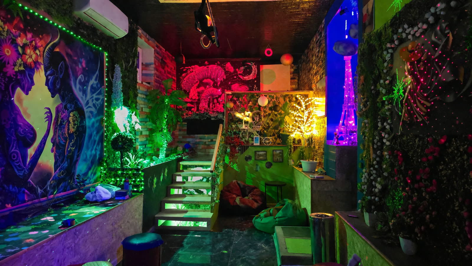 Underground · ხედი 1